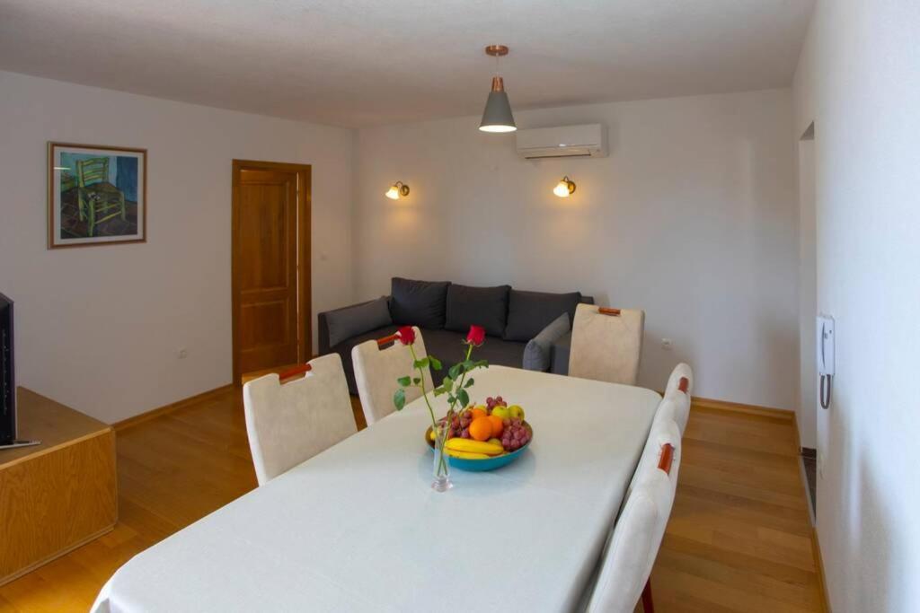 Apartments Vladimir #4 Makarska Ngoại thất bức ảnh
